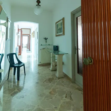 Casa Vacanze Trane * トリカーゼ