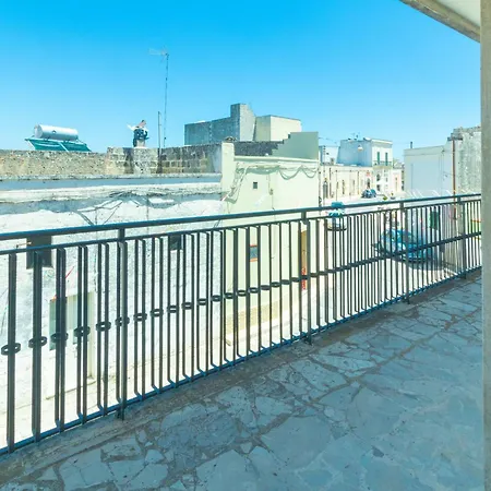 Casa Vacanze Trane トリカーゼ