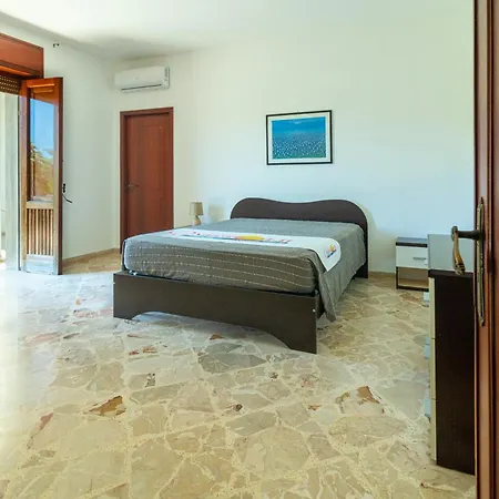 Casa Vacanze Trane * トリカーゼ