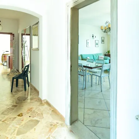 Casa Vacanze Trane 別荘